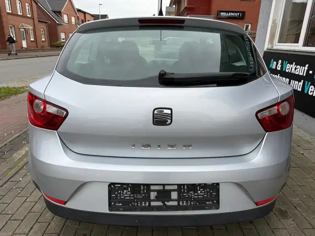 Seat Ibiza view 6