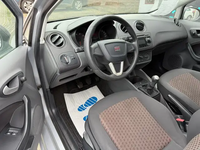 Seat Ibiza view 10