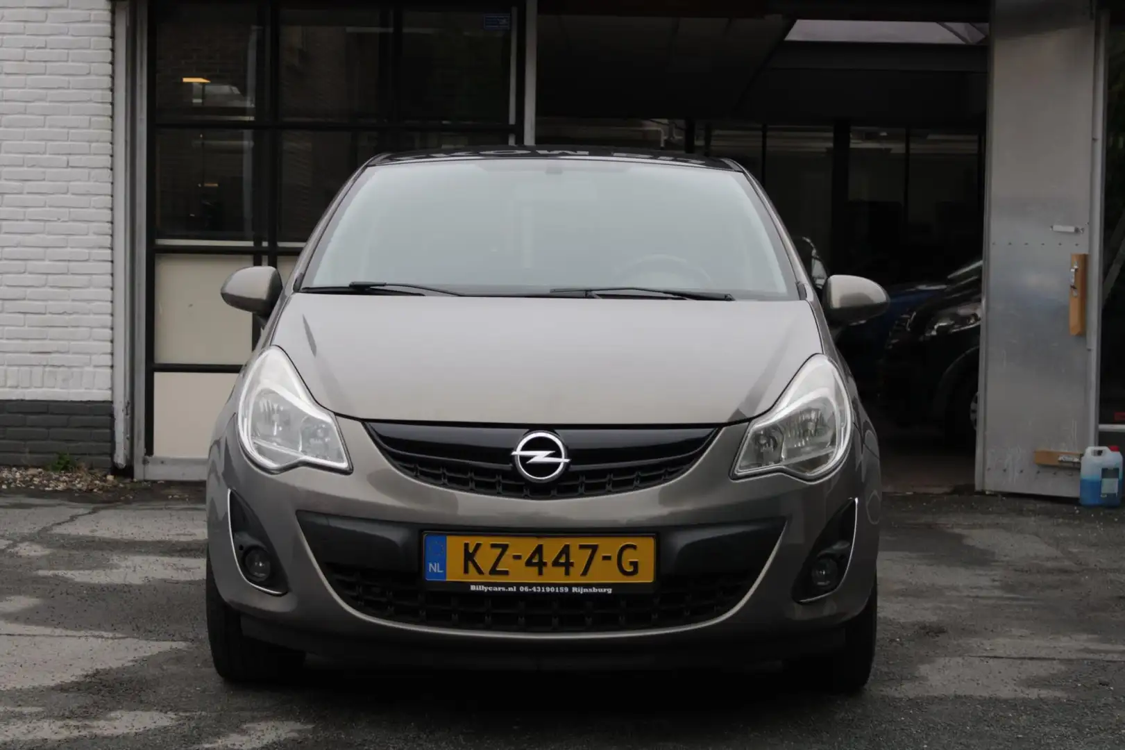 Opel Corsa 1.4-16V / Airco / Elektrische ramen / ApK nieuw / Grijs - 2