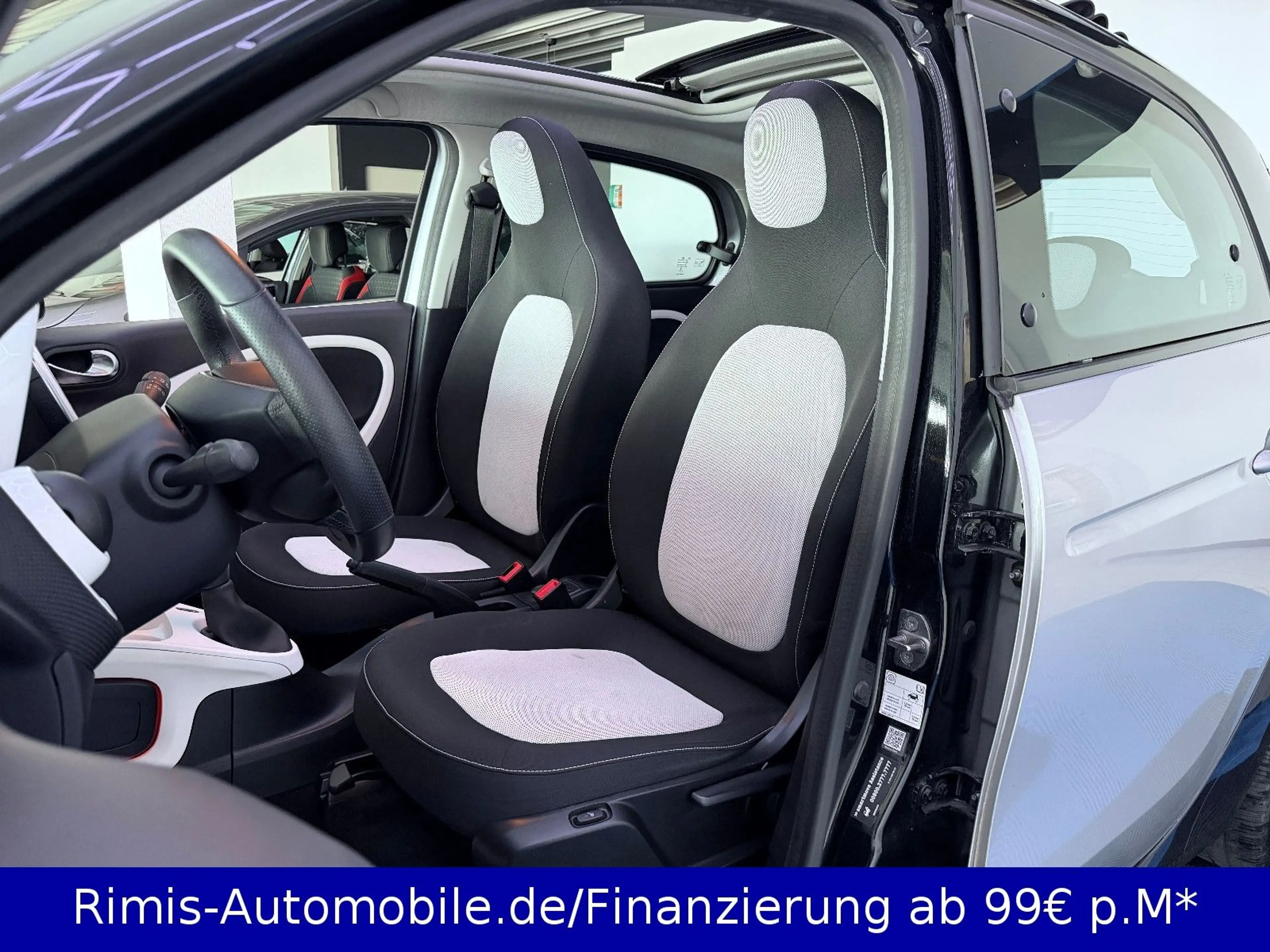 smart forFour Passion Navi Faltdach Sitzheizung PDC — photo 12