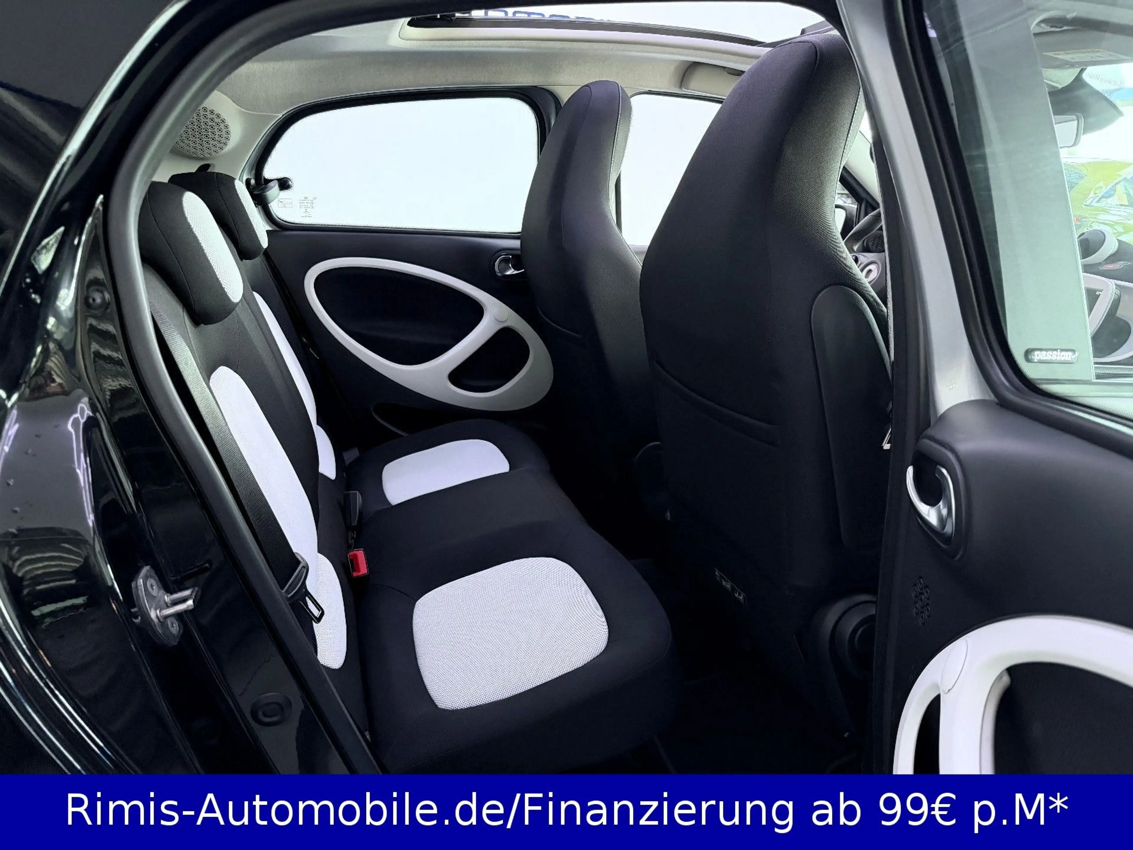 smart forFour Passion Navi Faltdach Sitzheizung PDC — photo 16