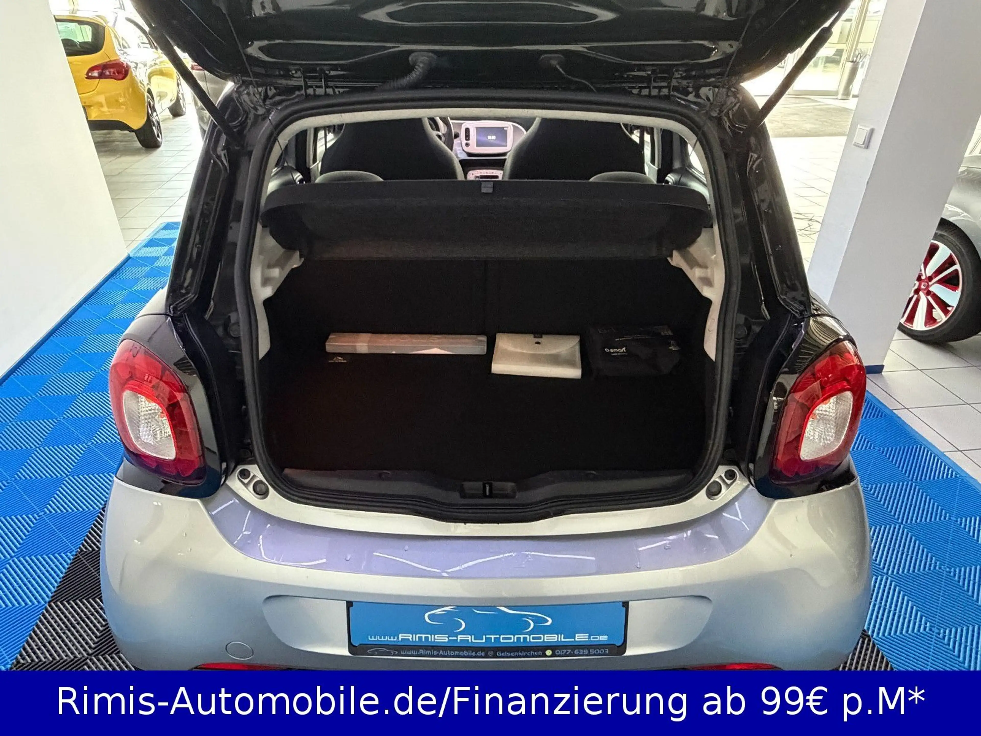 smart forFour Passion Navi Faltdach Sitzheizung PDC — photo 18