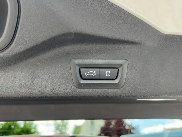 BMW X5 view 14