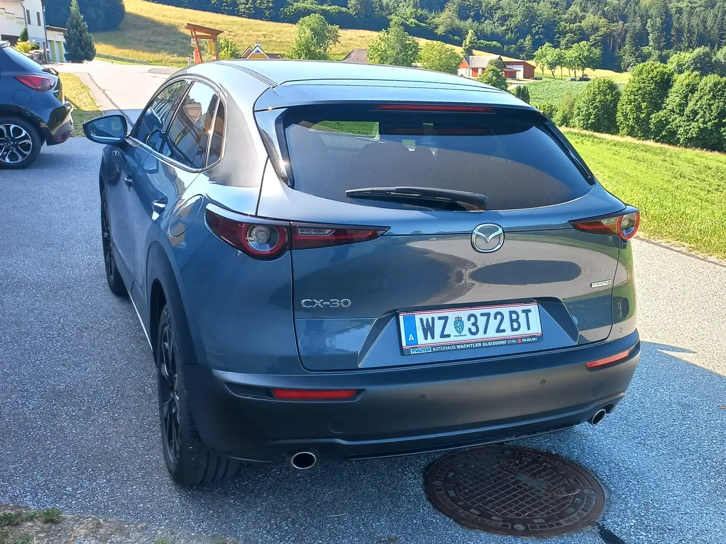 Mazda CX-30 G122 Homura Aut. Grau - 2