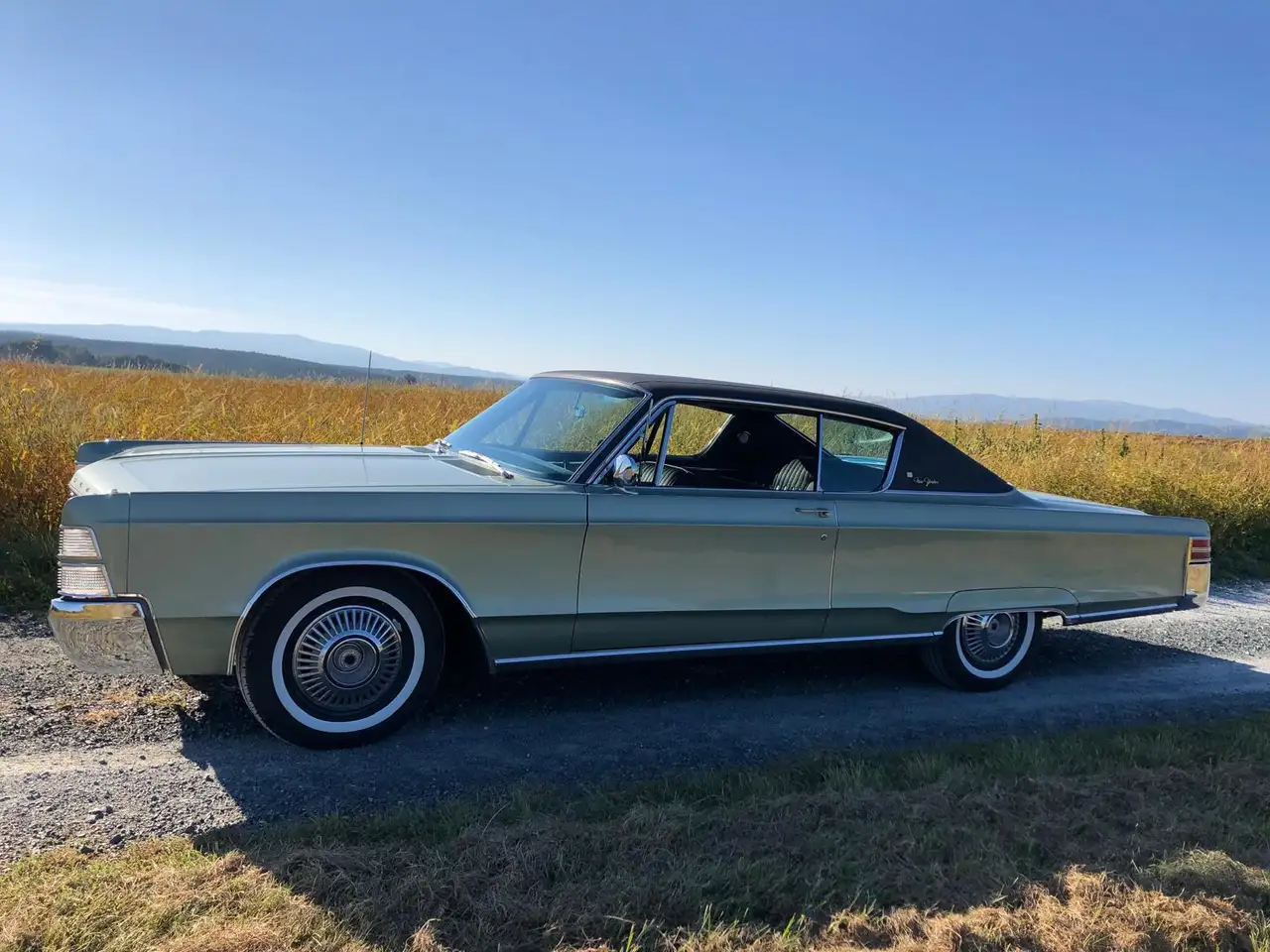 Chrysler New Yorker