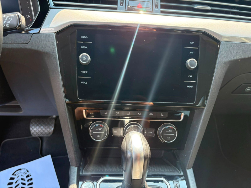 Volkswagen Passat Variant Passat Var. Business Automatik MWST AUSWEISBAR — photo 13