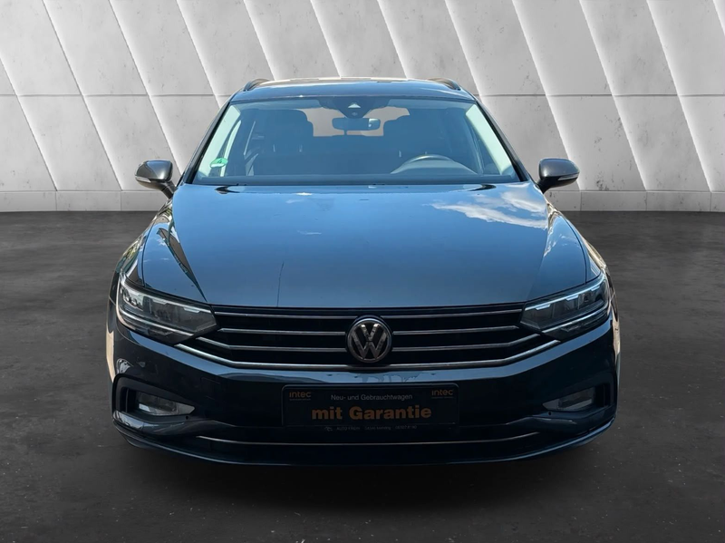 Volkswagen Passat Variant Passat Var. Business Automatik MWST AUSWEISBAR — photo 2