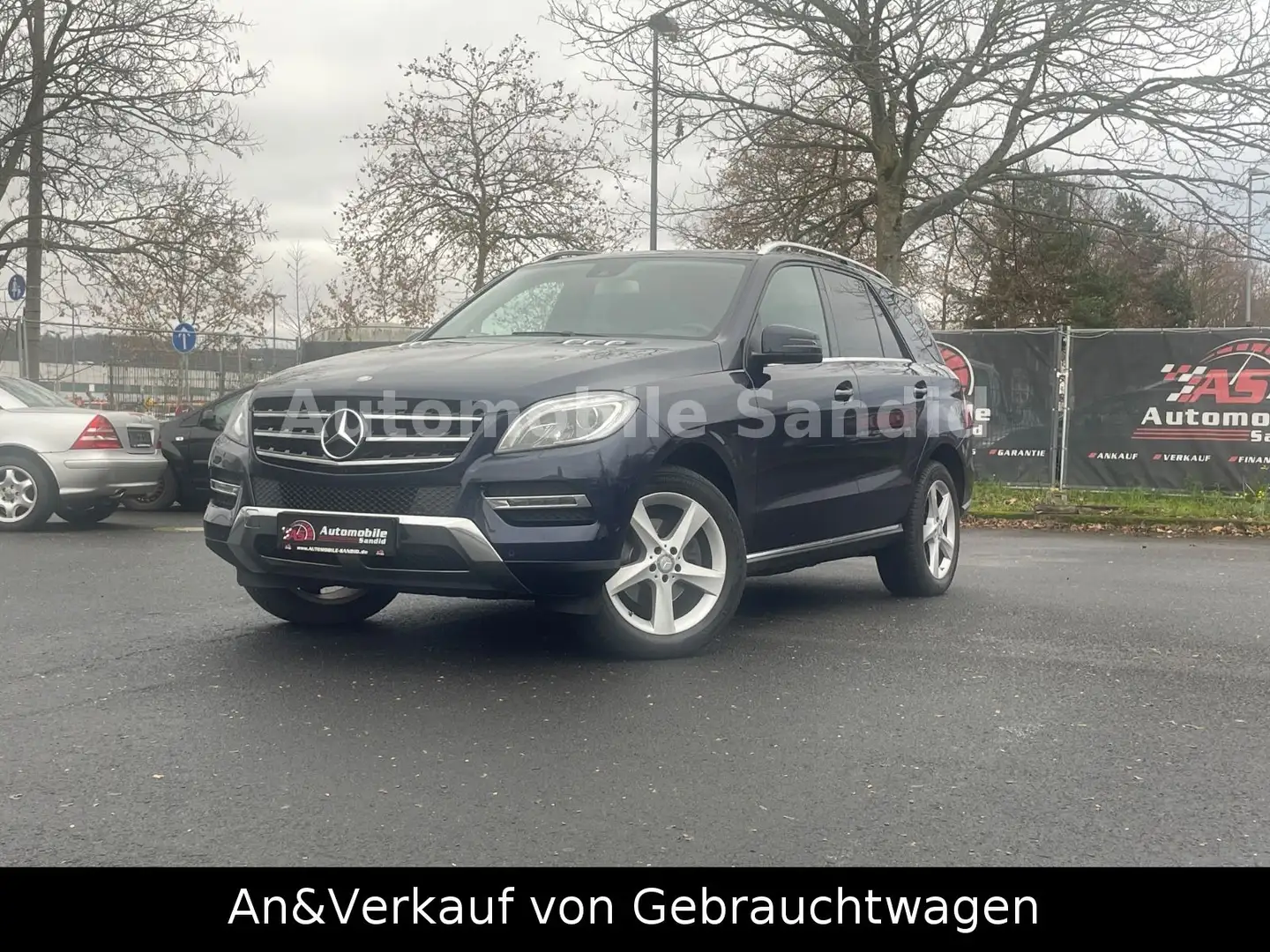 Mercedes-Benz ML 350 *AHK*SHZ*Schiebedach*4 Matic*Memory-Paket* Azul - 1