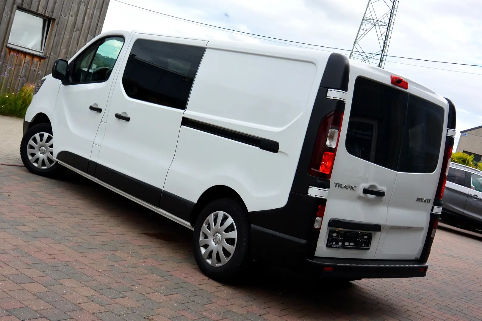 Renault Trafic 2.0 dCi L2H1 NEW*3PLACES*CAMERA*NAVI*GARANTIE 12M* Blanc - 2