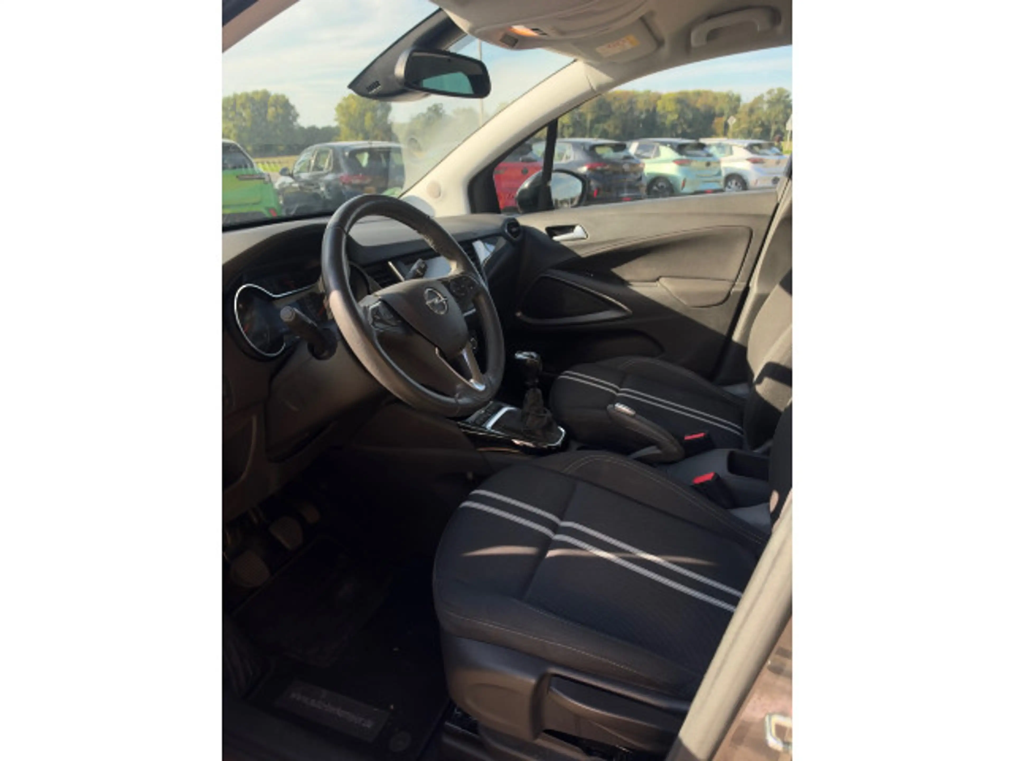 Opel Crossland 1.2 Elegance **AHK/Allwetter** — photo 8