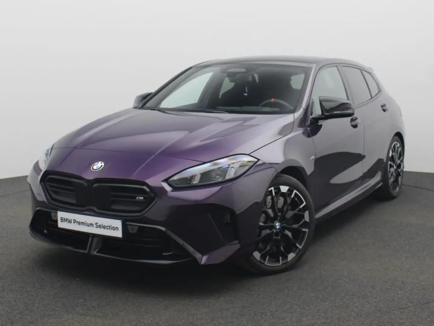 BMW 135 NEW MODEL - XDRIVE - HARMAN-KA Violett - 1