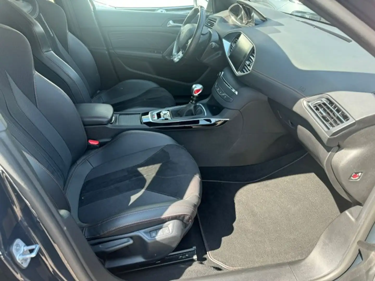 Peugeot 308 PEUGEOT 308 GTI LED ALCANTARA NAVI KAMERA PANO MAS Gris - 2