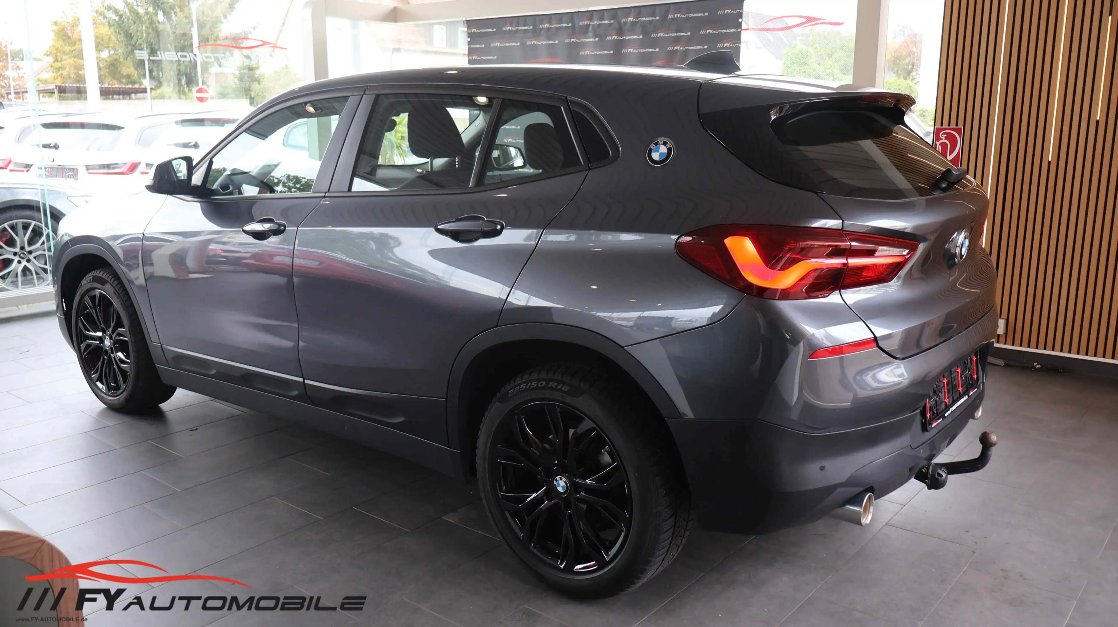 BMW X2 sDrive 20 I Advantage* Automatik* Garantie — photo 3