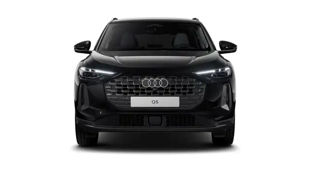 Audi Q5 view 5