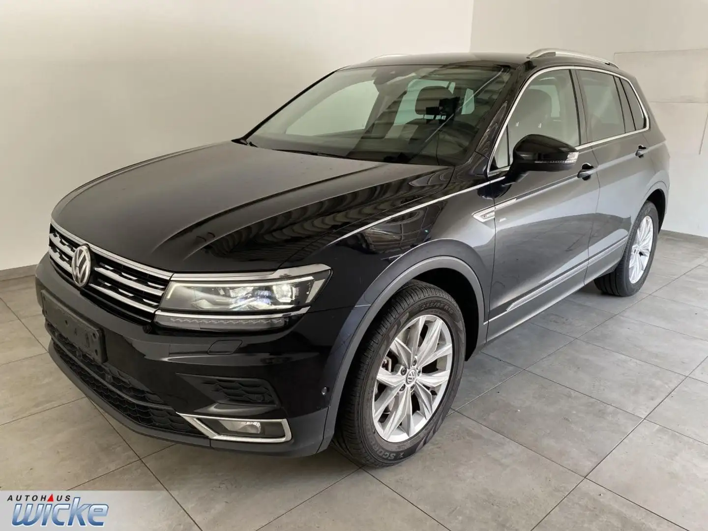 Volkswagen Tiguan Join 2.0TSI 4Motion DSG NAVI PDC LED LANE A Schwarz - 2