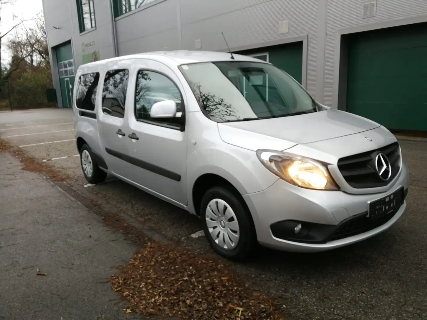 Mercedes-Benz Citan Citan BusinessVan Classic 111 CDI extralang Classi Silber - 1