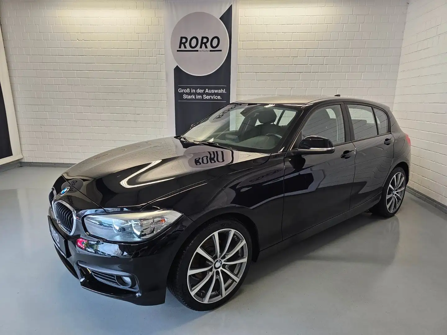 BMW 118 i  5-trg. + 8.Reifen/LED/TMP/2.Hand/Klimaauto Negro - 2