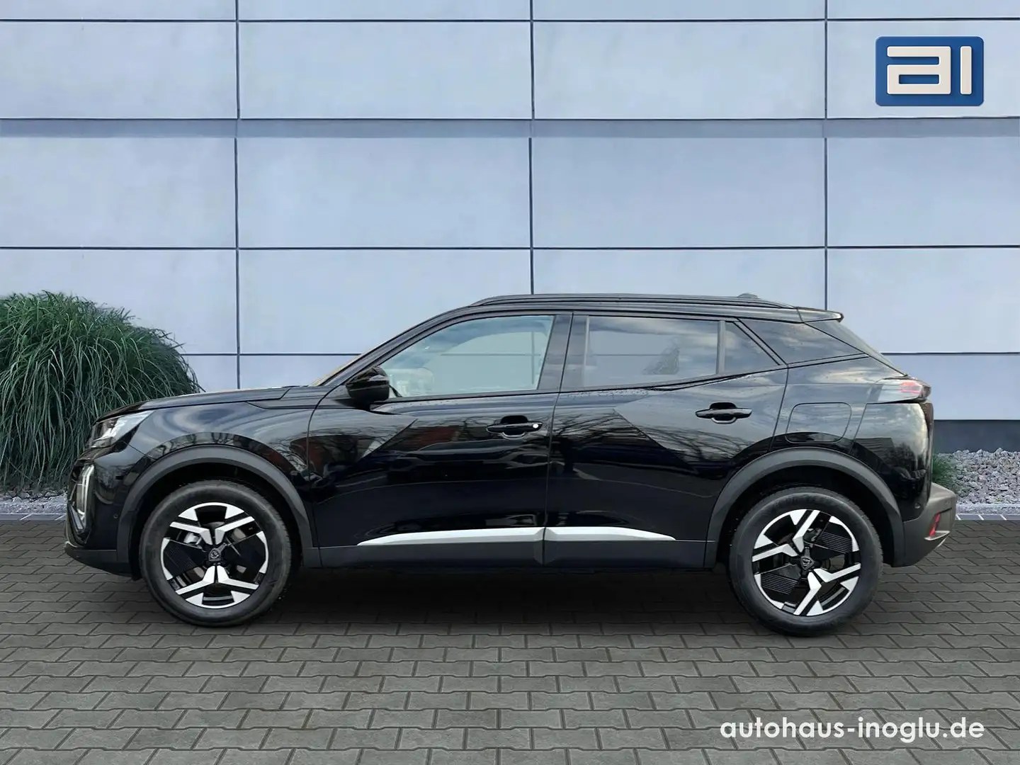 Peugeot 2008 Allure 130 EAT8 Multimedia+SHZ+360° Kam+ACC Schwarz - 2