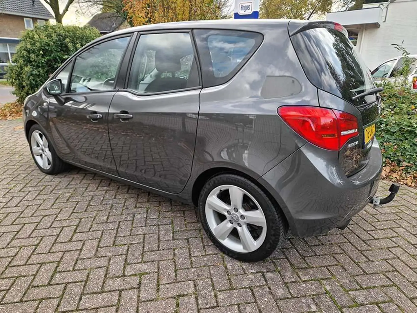 Opel Meriva 1.4 Turbo Edition Gris - 2