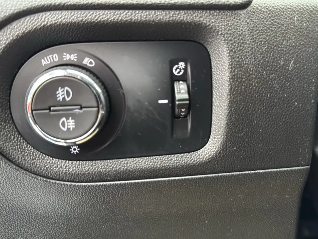 Opel Grandland X Elegance Plug-in-Hybrid AHK-LED-NAVI 13