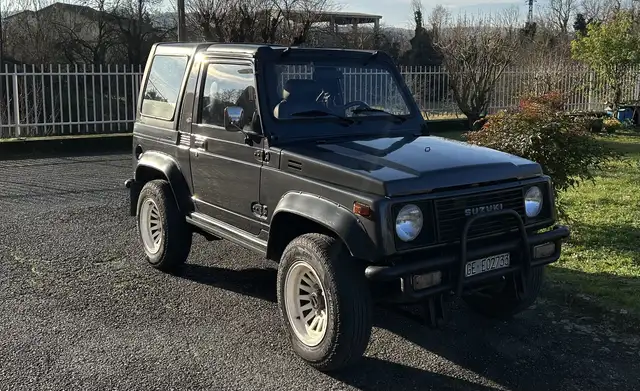 Suzuki SJ 413