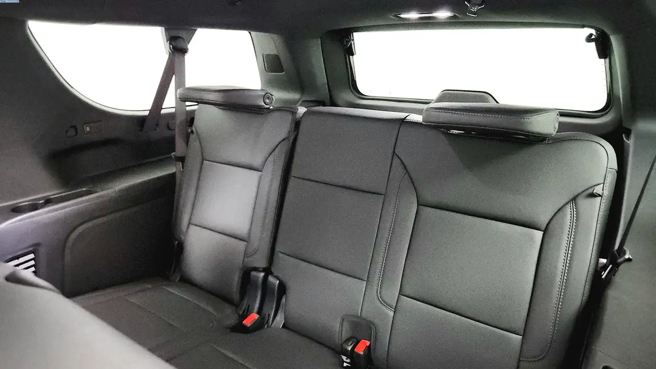 Chevrolet Suburban снимка Chevrolet Suburban