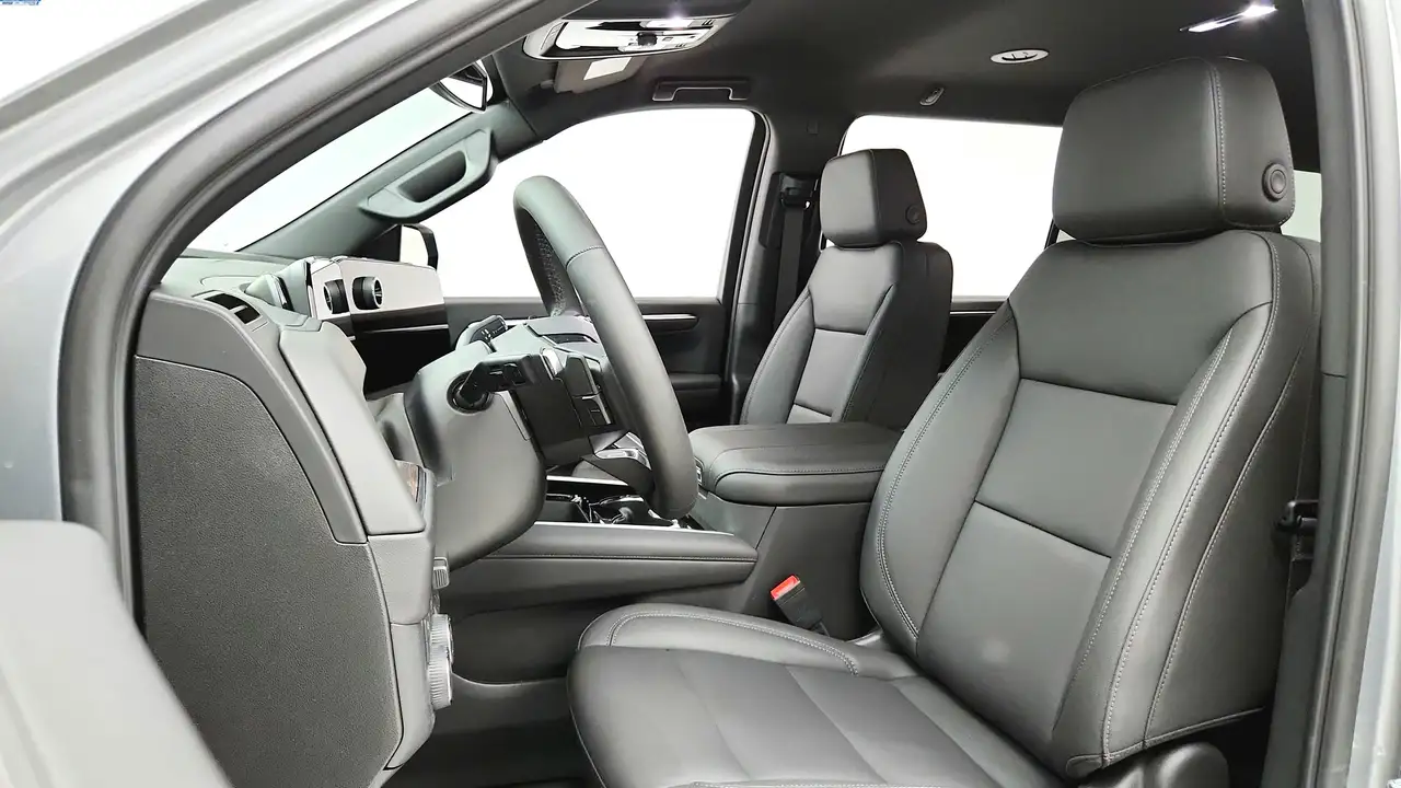 Chevrolet Suburban снимка Chevrolet Suburban