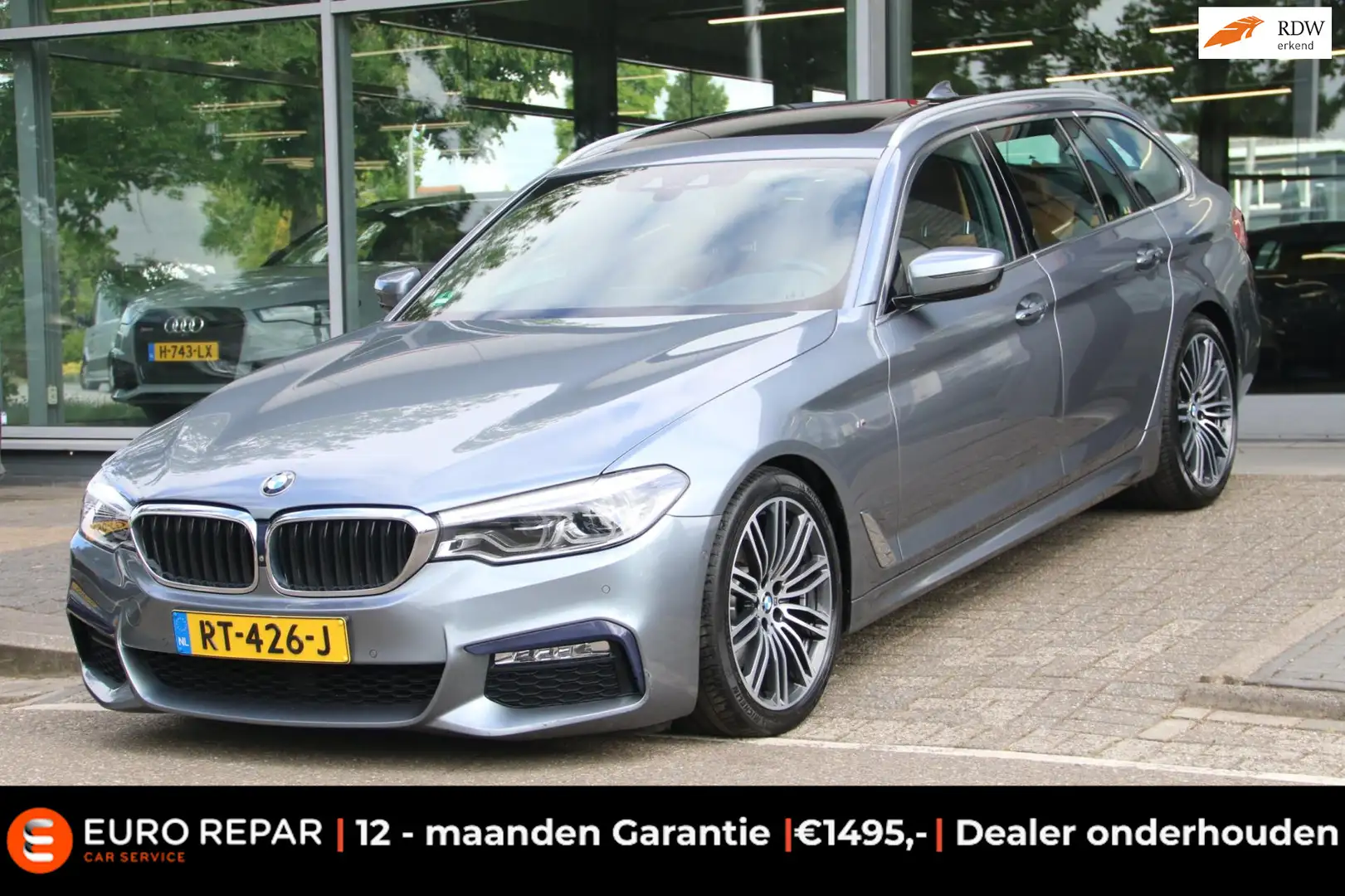 BMW 520 5-serie Touring 520i High Executive M-PAKKET DEALE Grijs - 1