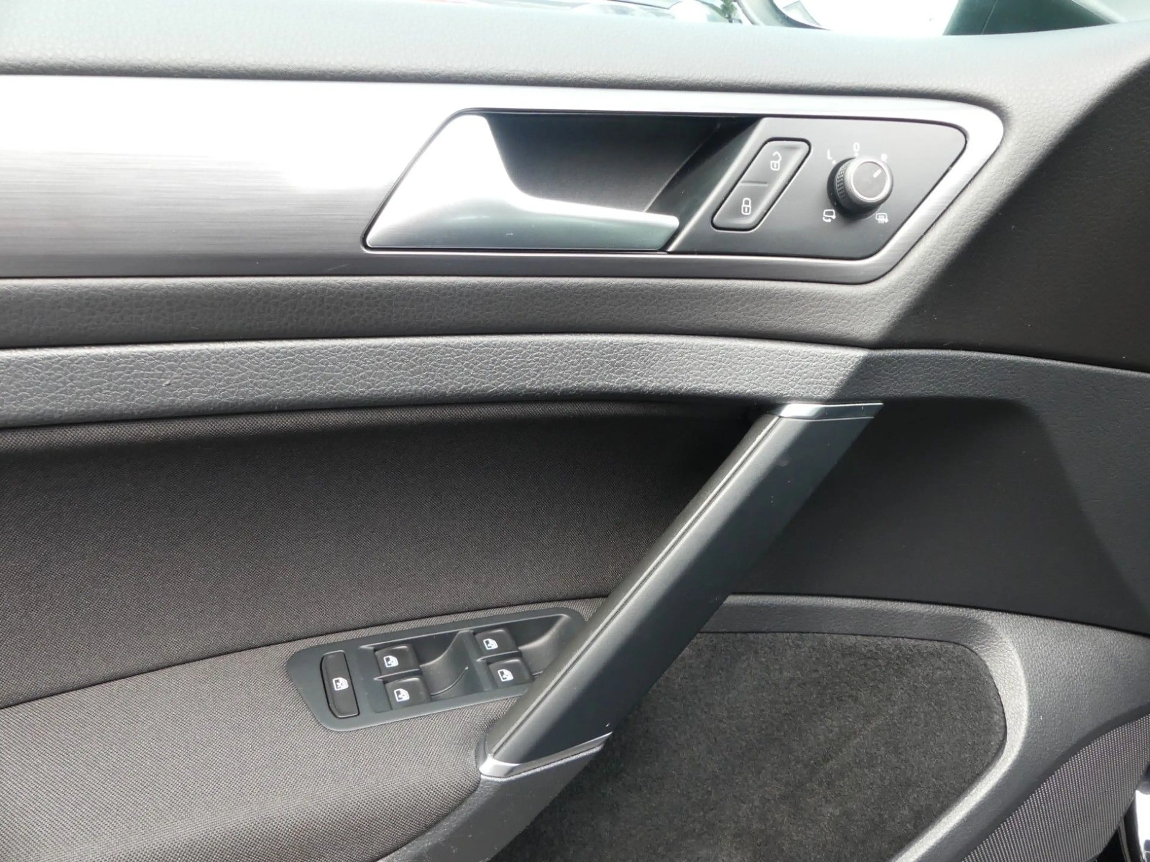 Volkswagen Golf VII Variant Comfortline Navi | PDC | ACC — photo 8