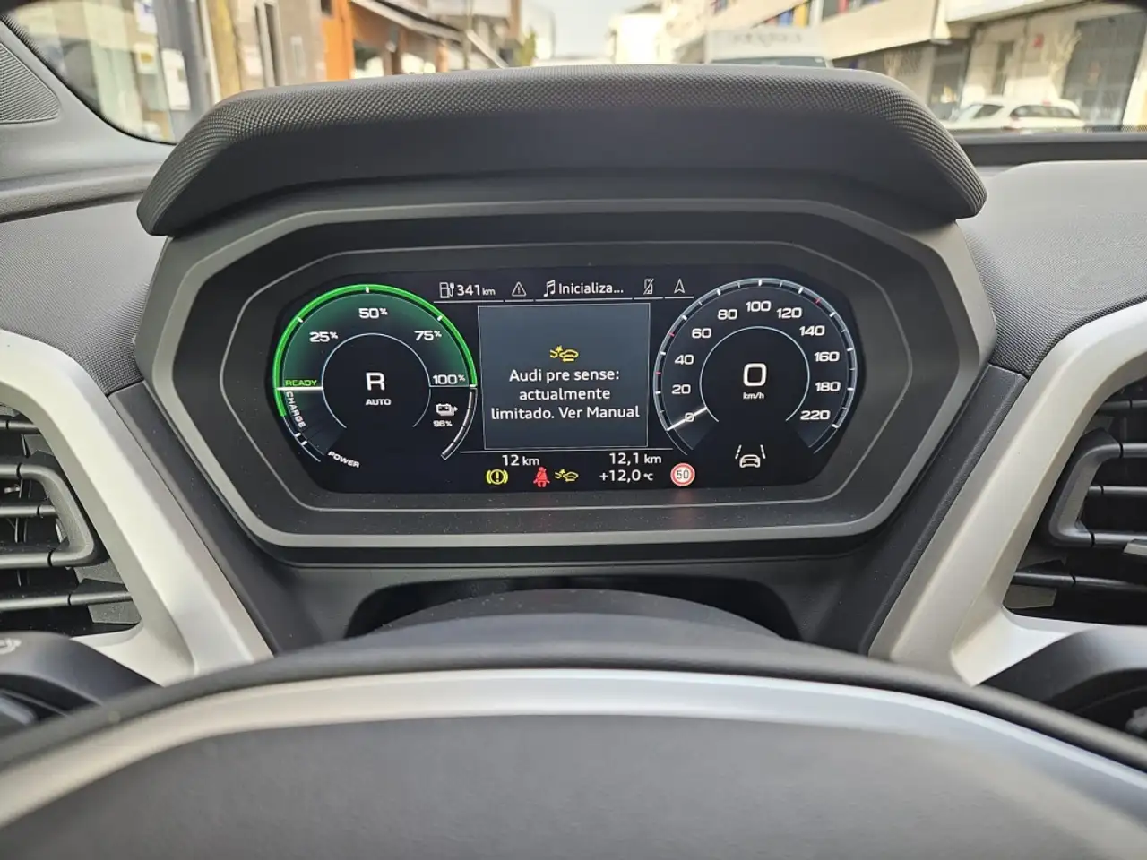 Audi Q4 2026 — фото 15