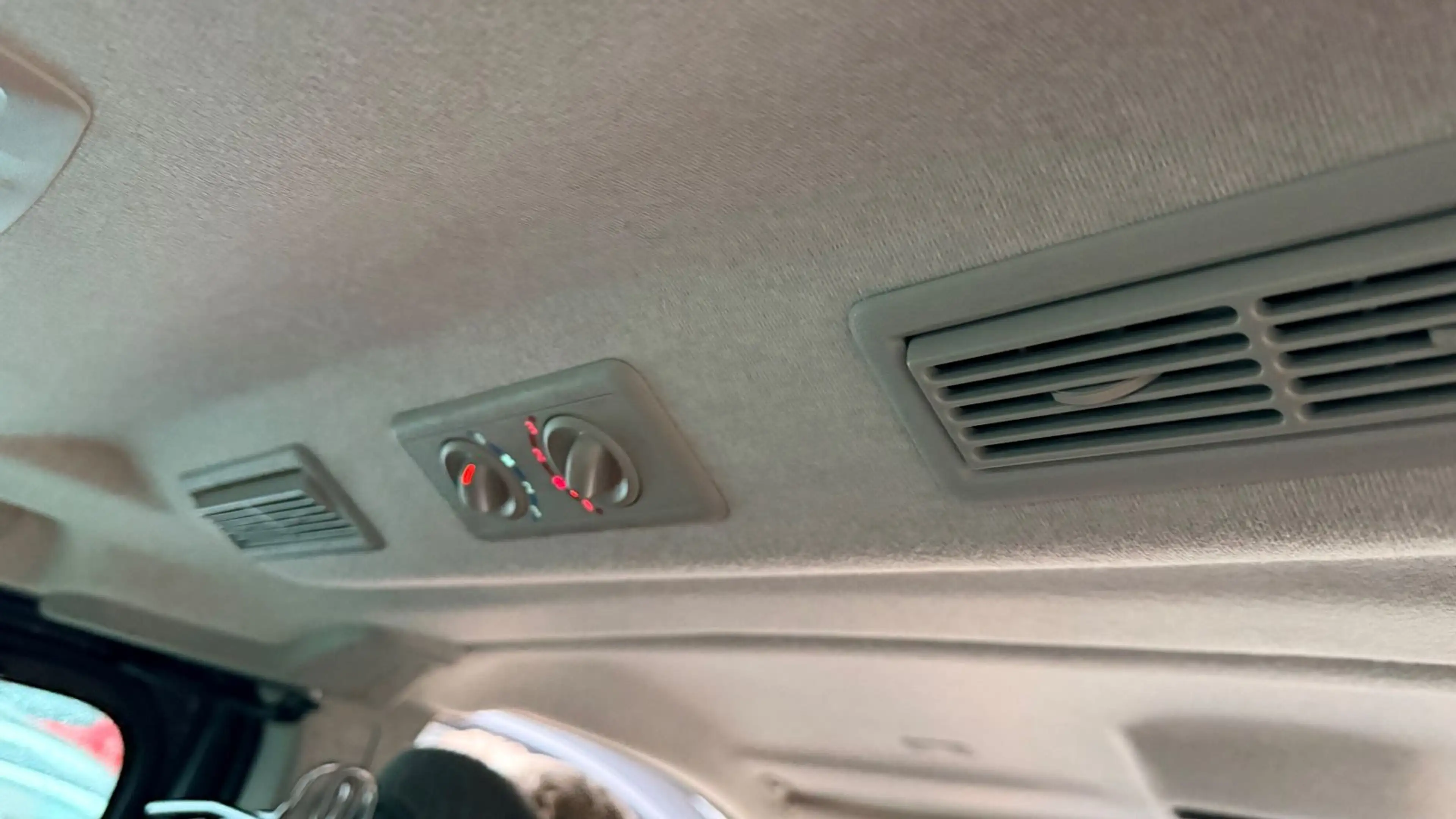 Nissan NV300 Kombi L1H1 2,8t TEKNA — photo 9