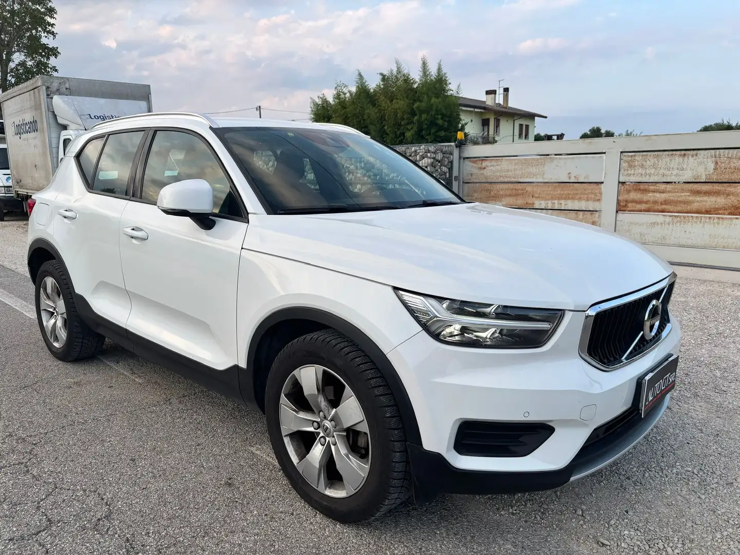 Volvo XC40 1.5 t3 R-design 163cv auto my21 - 1