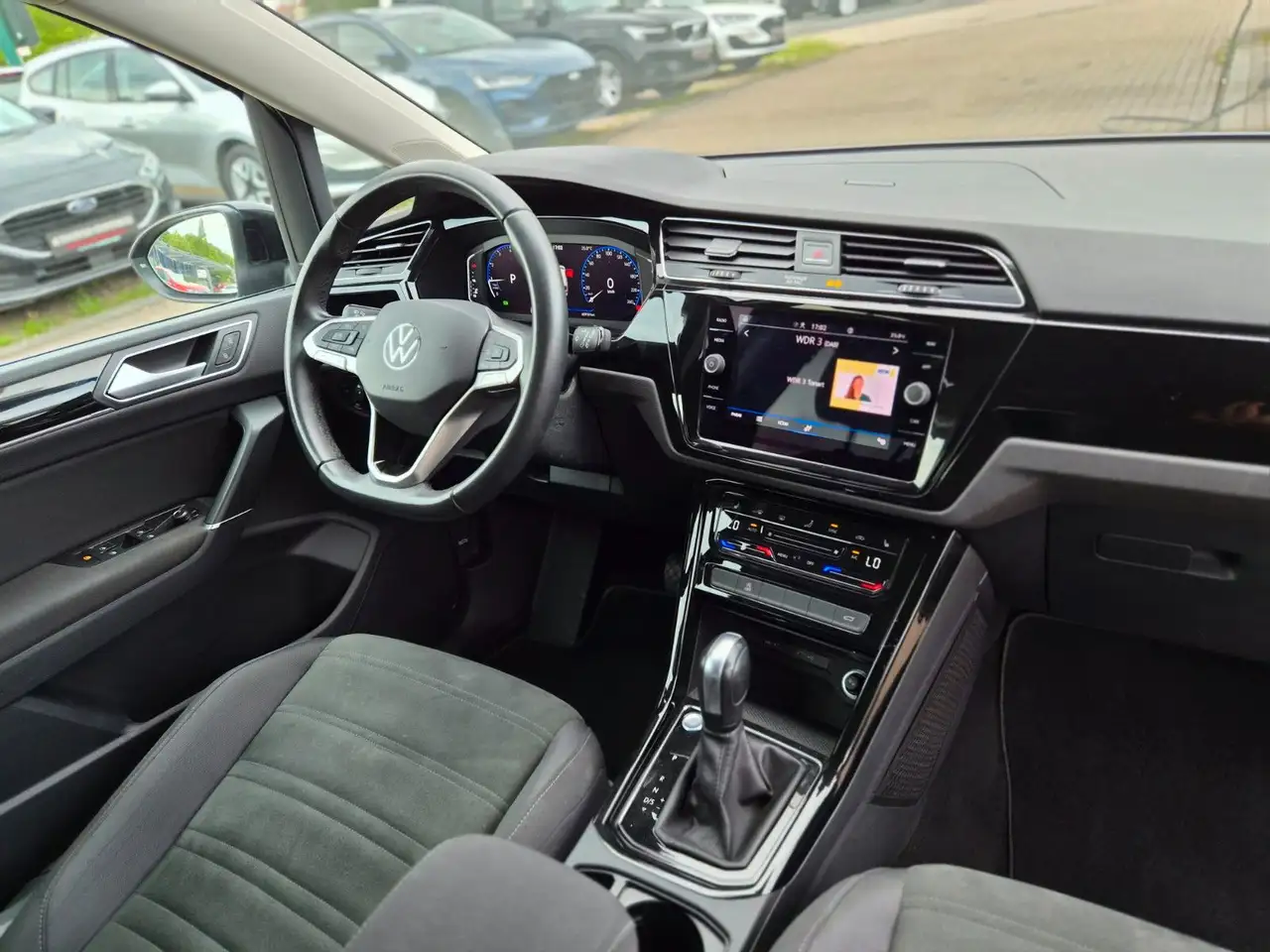 Volkswagen Touran Highline/7-Sitzer/Navi/PDC/Garantie/2.Hd, миниатюра 13
