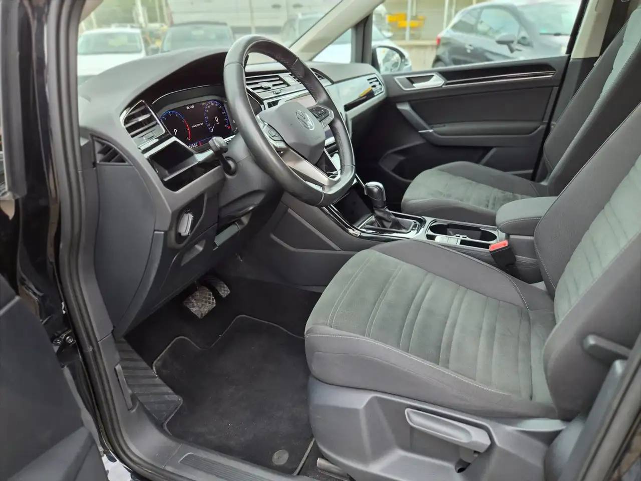 Volkswagen Touran Highline/7-Sitzer/Navi/PDC/Garantie/2.Hd, миниатюра 15