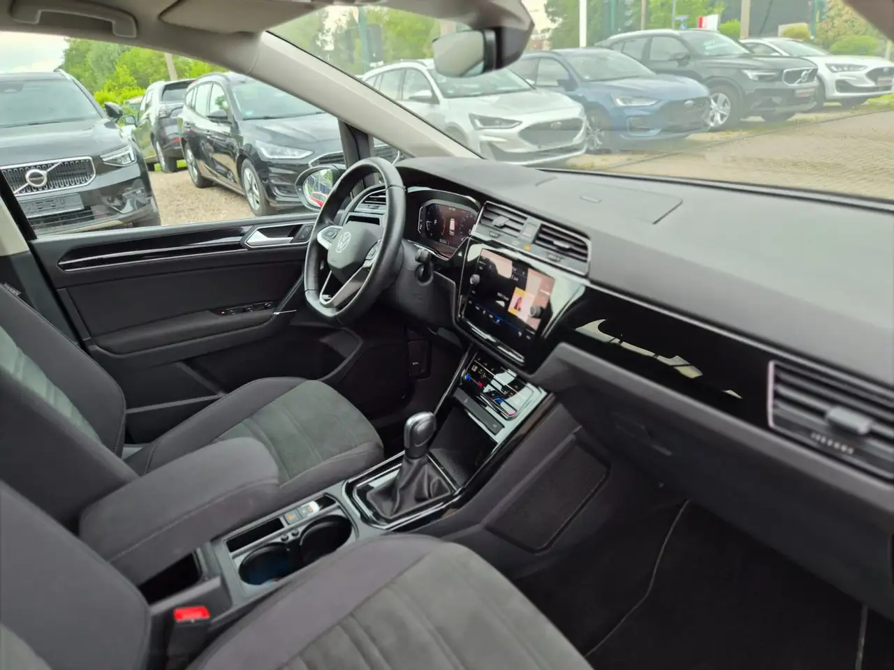 Volkswagen Touran Highline/7-Sitzer/Navi/PDC/Garantie/2.Hd, миниатюра 14