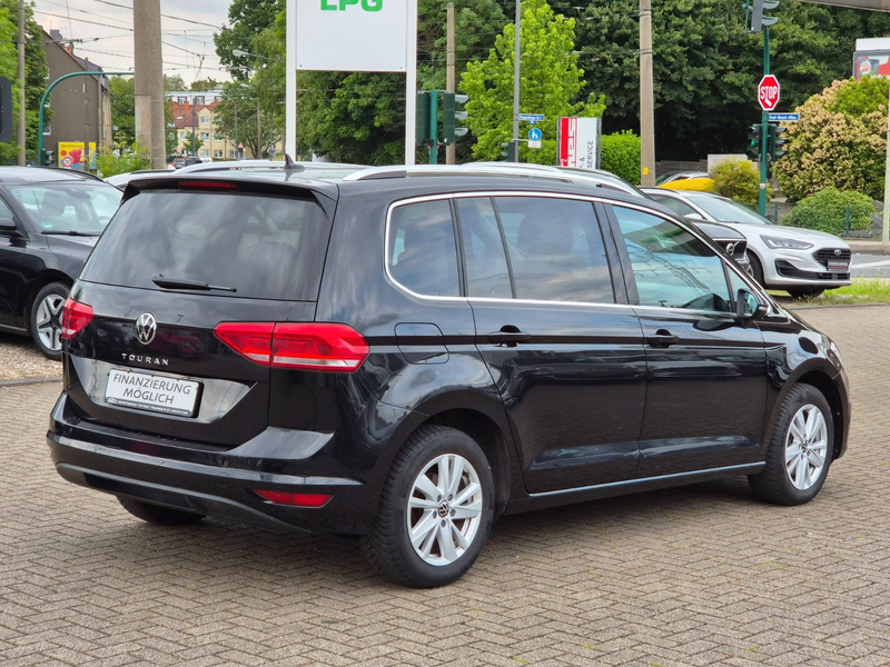 Volkswagen Touran Highline/7-Sitzer/Navi/PDC/Garantie/2.Hd — photo 8