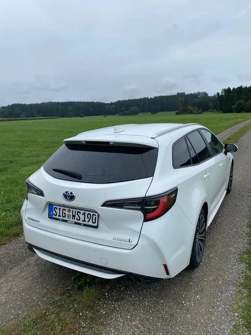 Toyota Corolla 1.6 VVT-i Combi Automatik Sol - 2