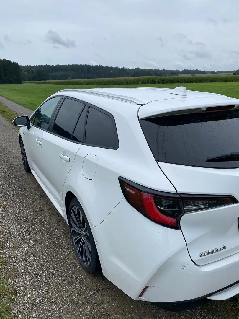 Toyota Corolla 1.6 VVT-i Combi Automatik Sol - 1
