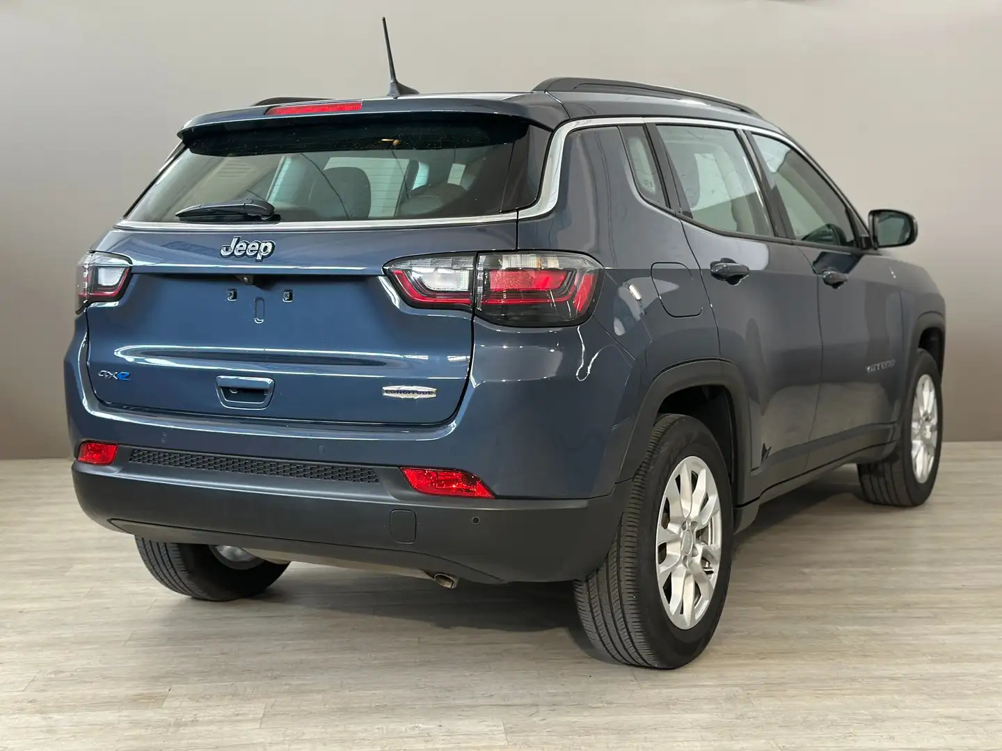 Jeep Compass 1.3 PHEV Longitude 4xe auto Синій - 2