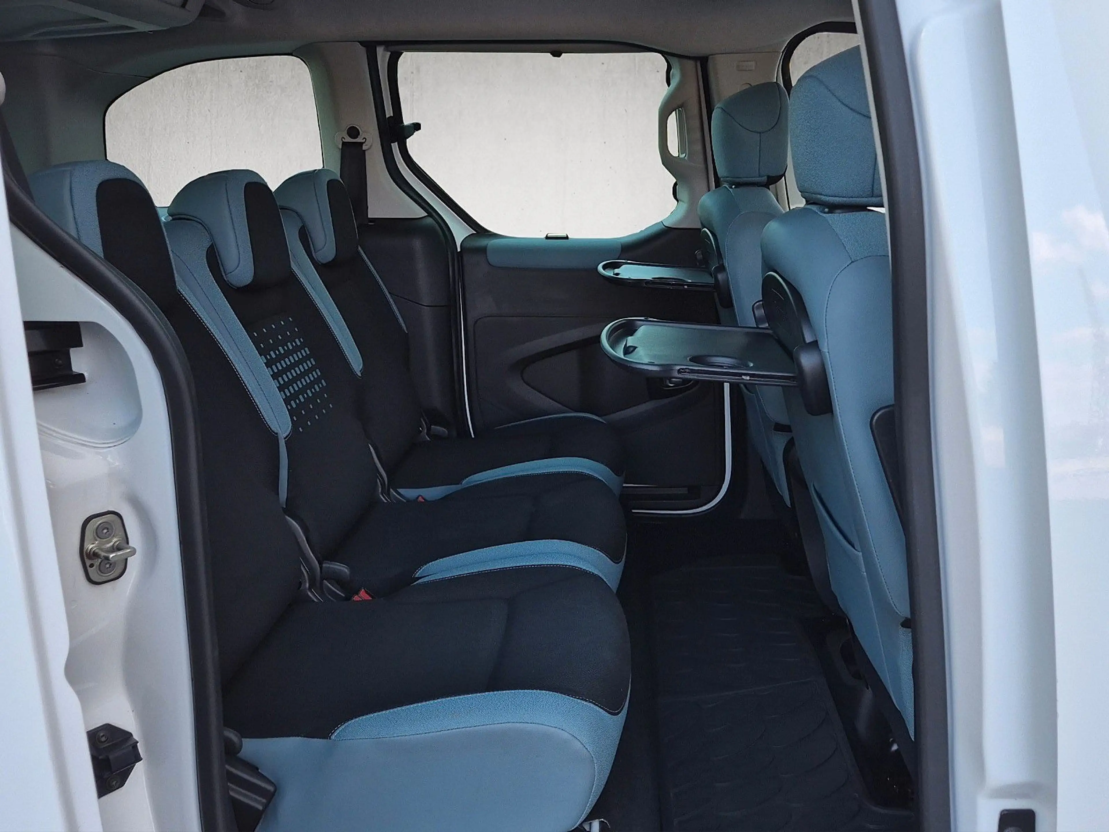 Citroen Berlingo 1.6 Selection/Glasdach/Modutop/Family — photo 14