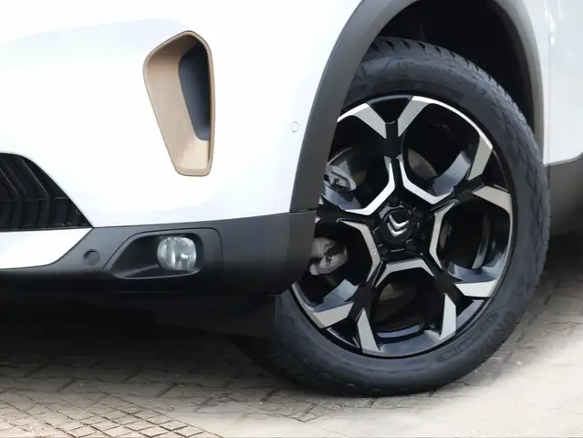 Citroen C5 Aircross view 5