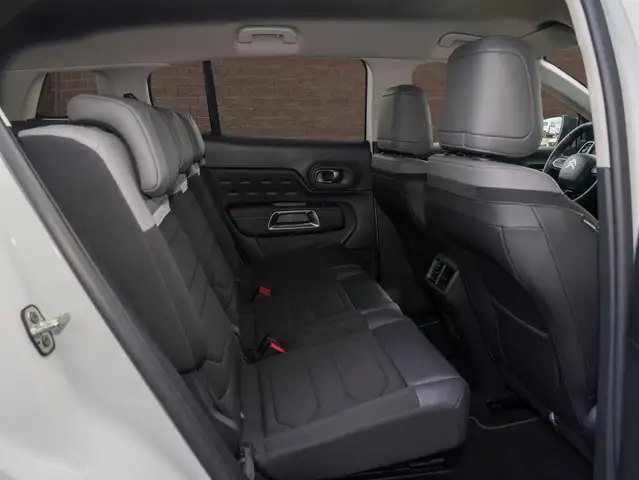 Citroen C5 Aircross view 9