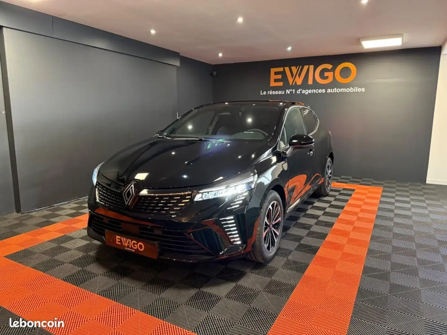 Renault Clio TCE 90 CH GSR2 TECHNO 0KM Noir - 1