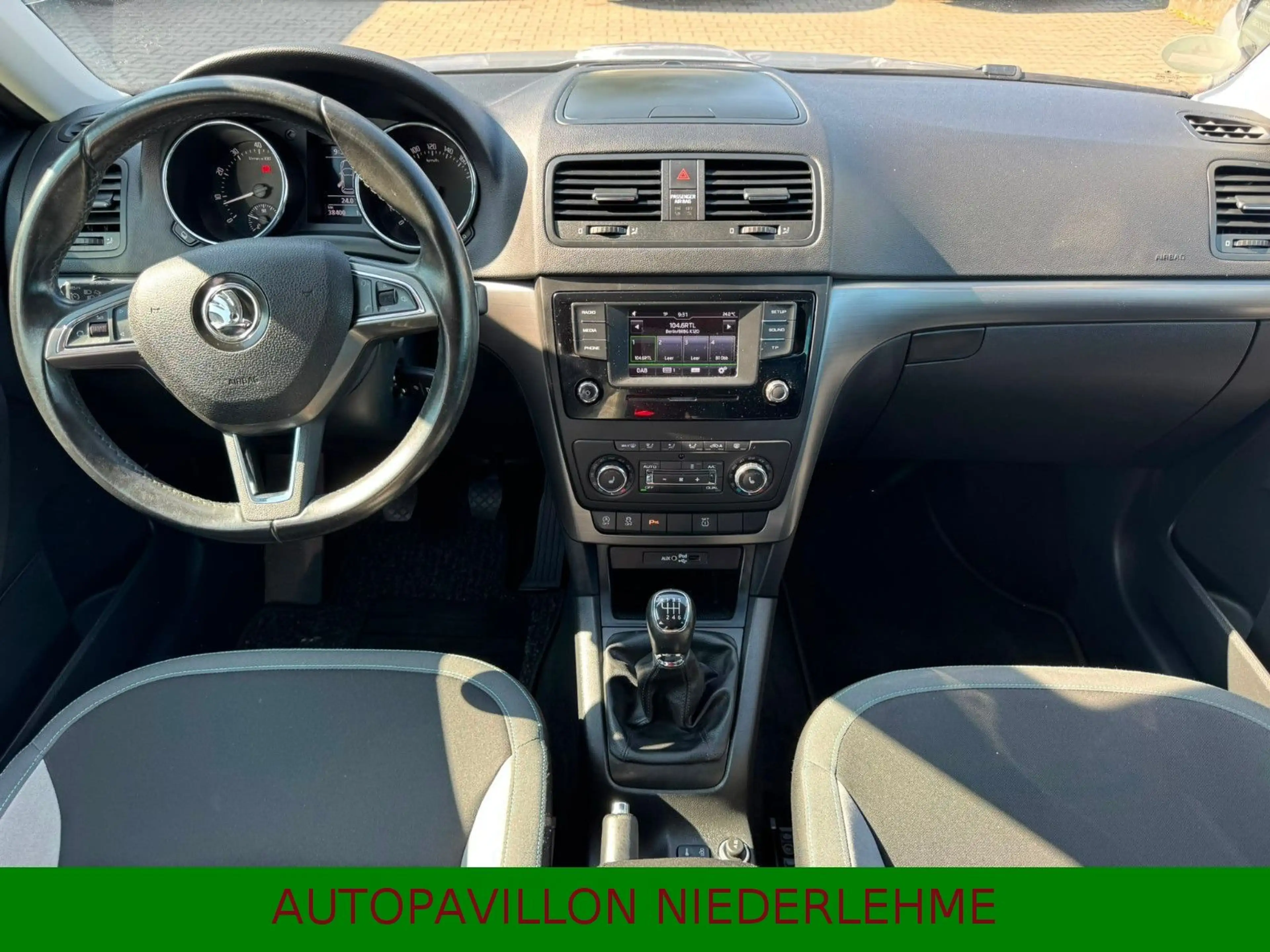 Skoda Yeti 1.2 TSI*Klima*Standhzg*Alu*Sitzhzg*1.Hand* — photo 8