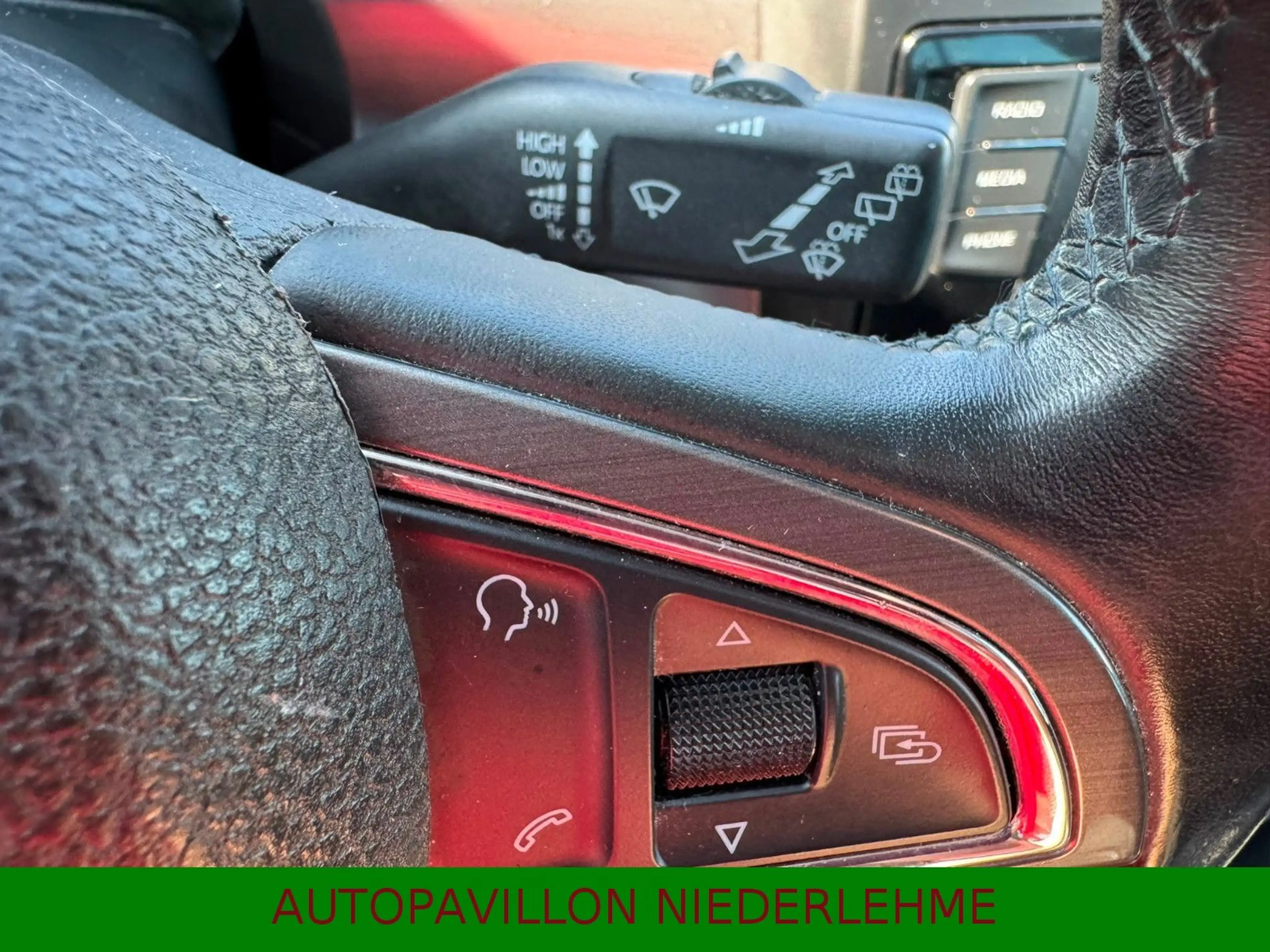 Skoda Yeti 1.2 TSI*Klima*Standhzg*Alu*Sitzhzg*1.Hand* — photo 14