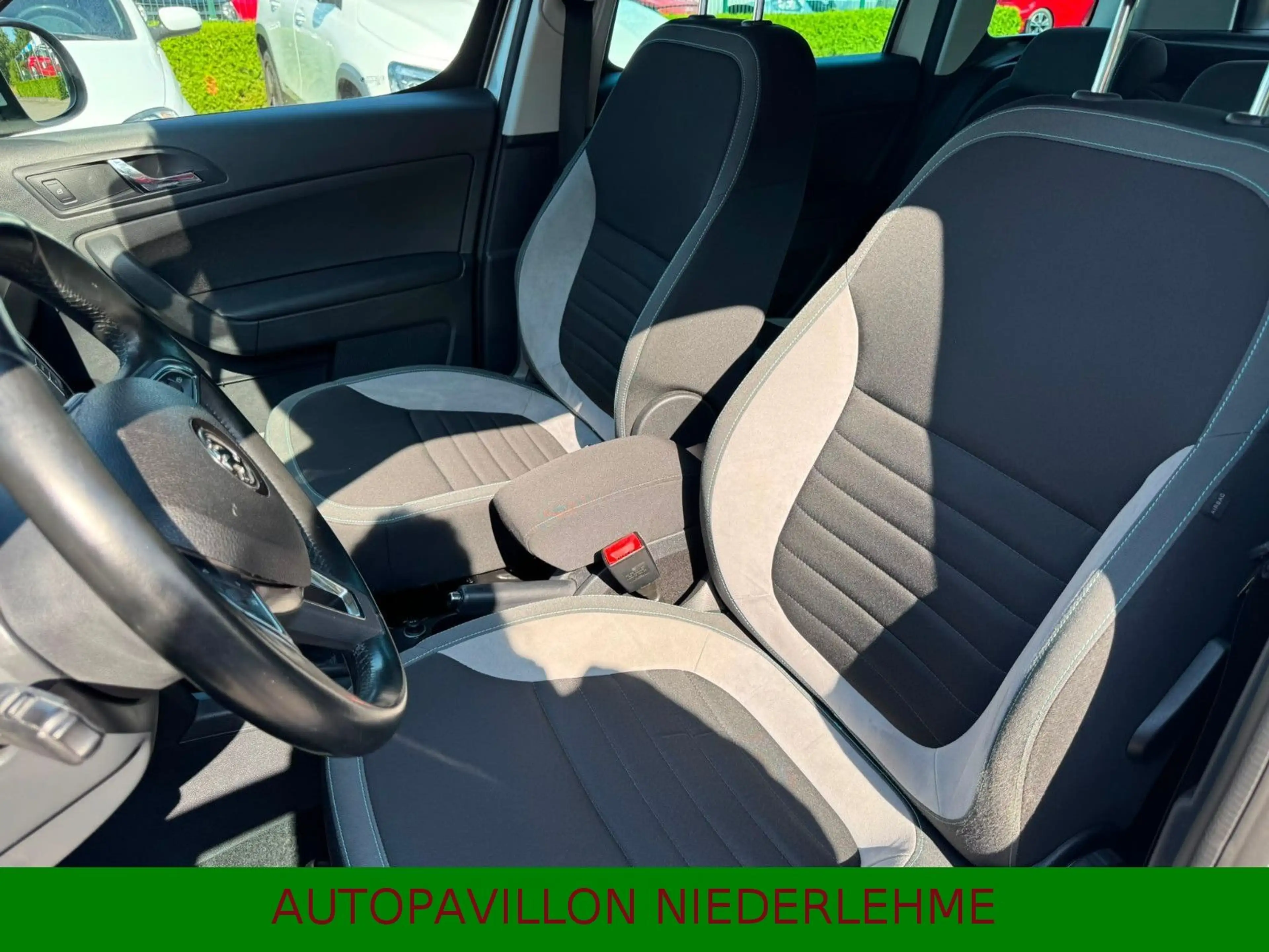 Skoda Yeti 1.2 TSI*Klima*Standhzg*Alu*Sitzhzg*1.Hand* — photo 6