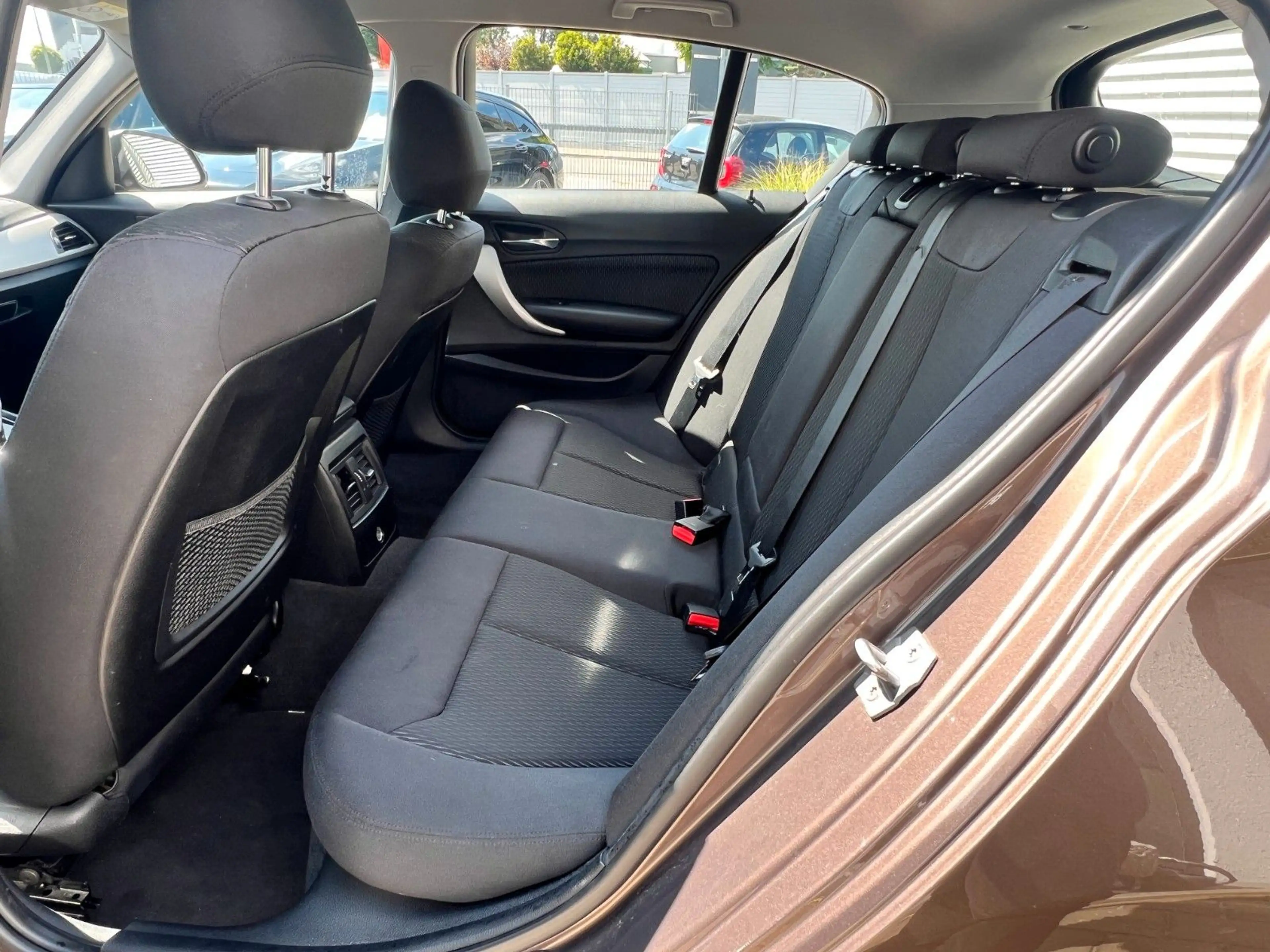 BMW 125 i 1 Limousine 5-trg. 125 i Bi Xenon 52000 KM — photo 9