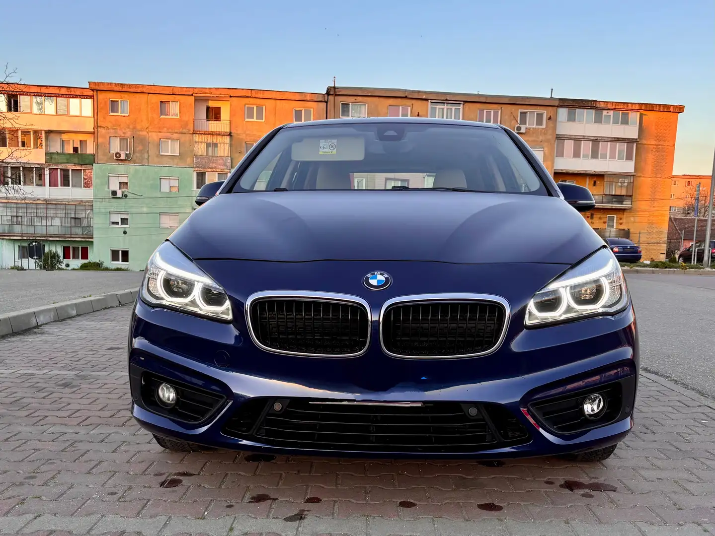 BMW 216 216d Active Tourer Luxury Line - 2