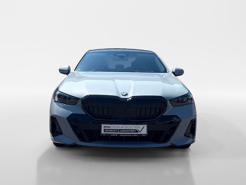 BMW 520 i Lim Aut M SportPro — photo 2