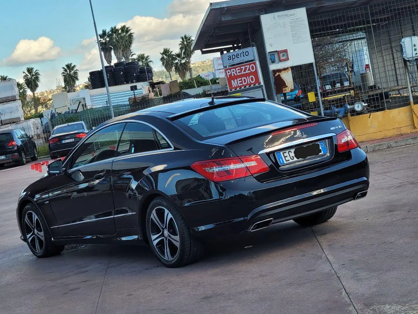 Mercedes-Benz E 250 CDI Coupe BlueEFFICIENCY Avantgarde (150 kw) Nero - 1